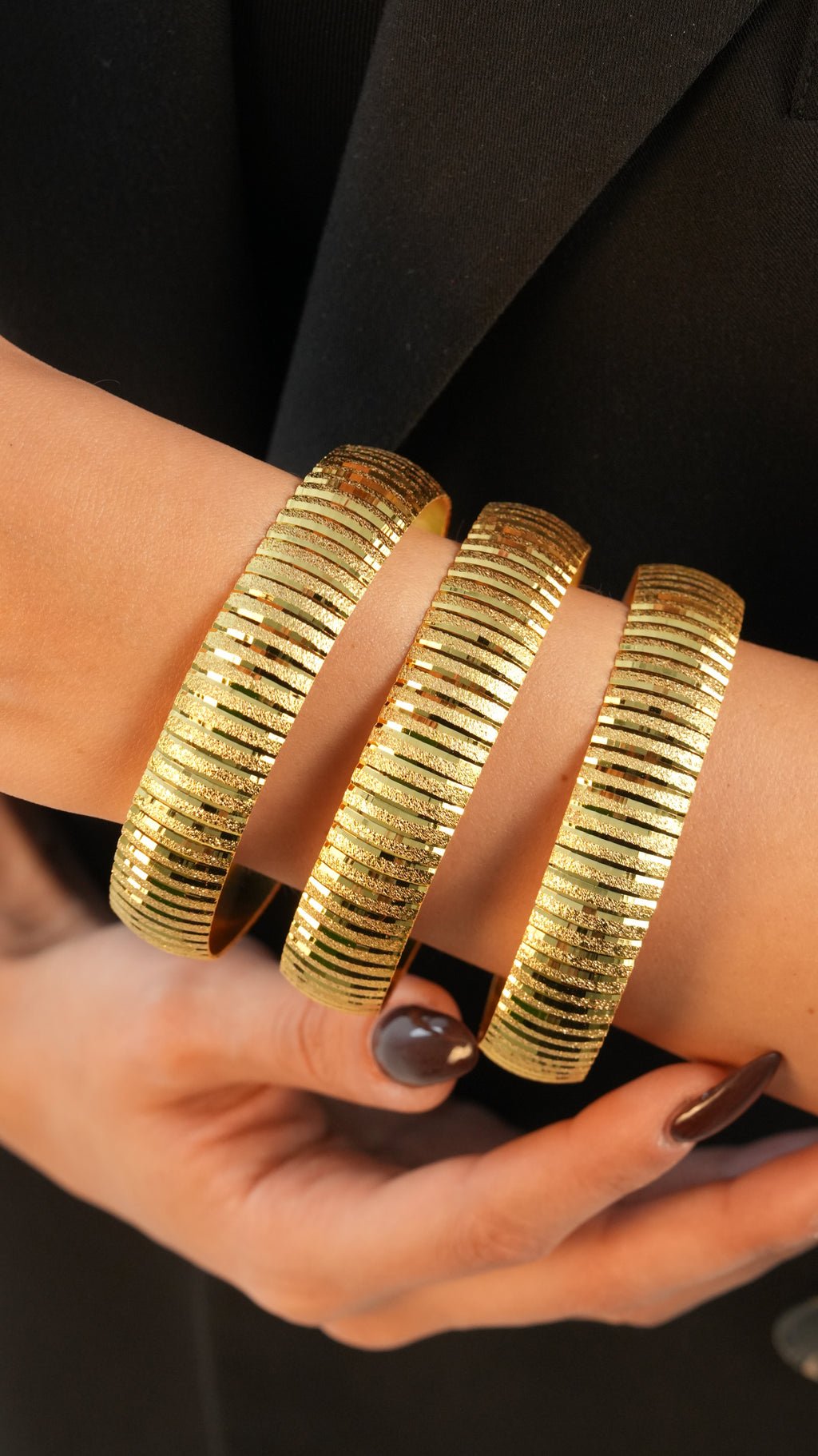 22 Ayar Altın Görünümlü Lazer Kesme Bilezik