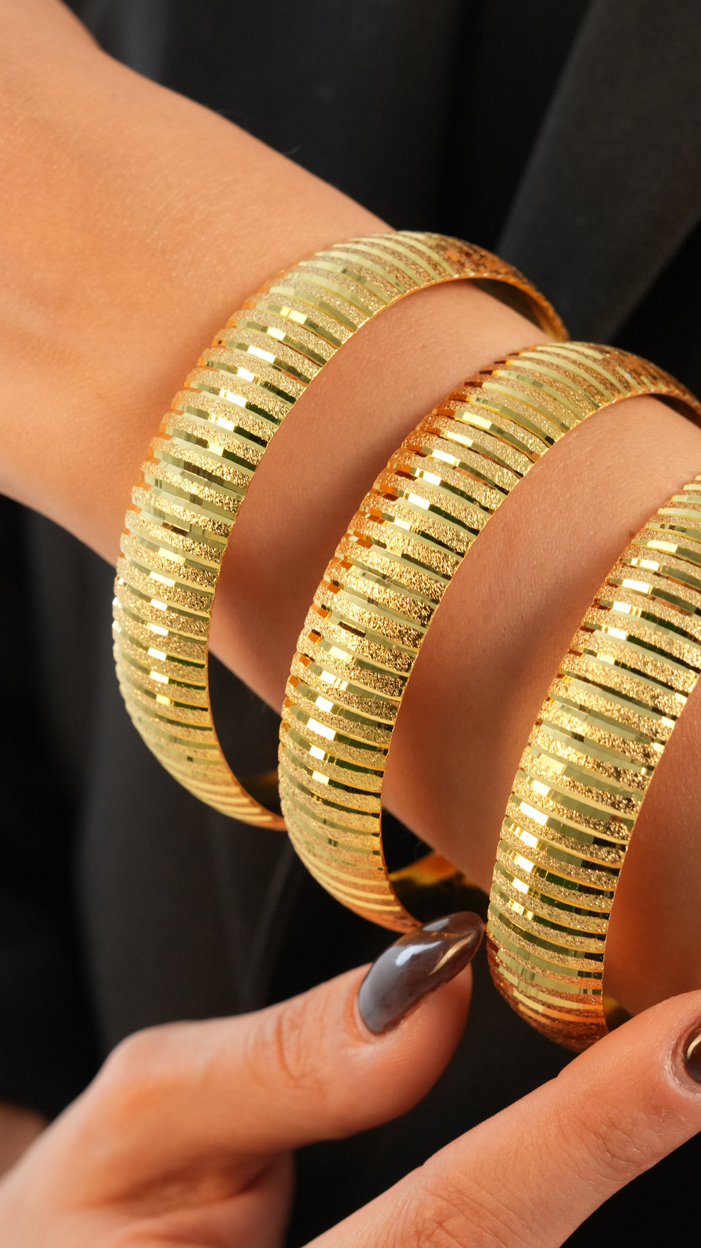 22 Ayar Altın Görünümlü Lazer Kesme Bilezik