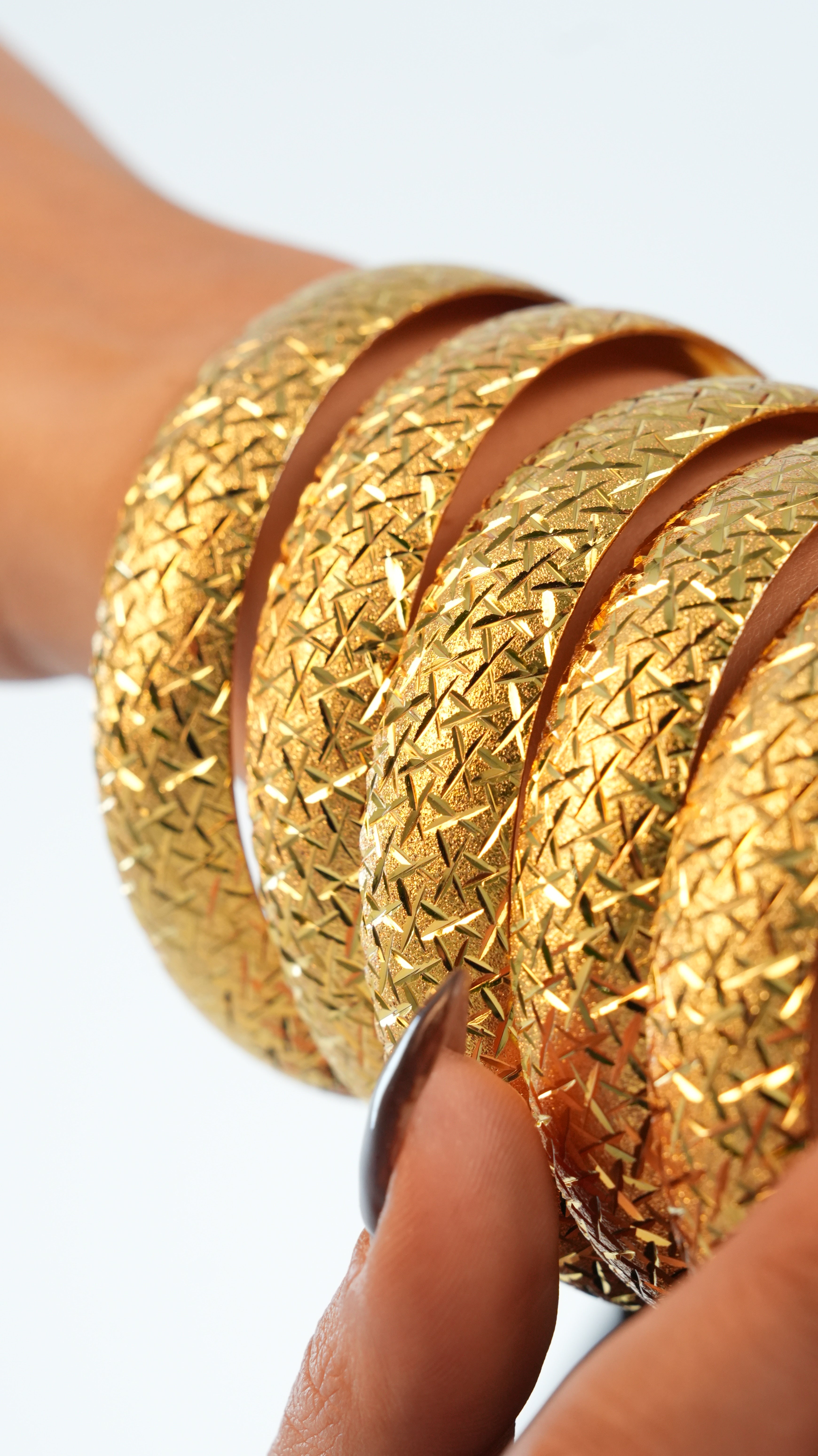 22 Ayar Altın Görünümlü Cam Kırığı Model Bilezik – 3'lü Set