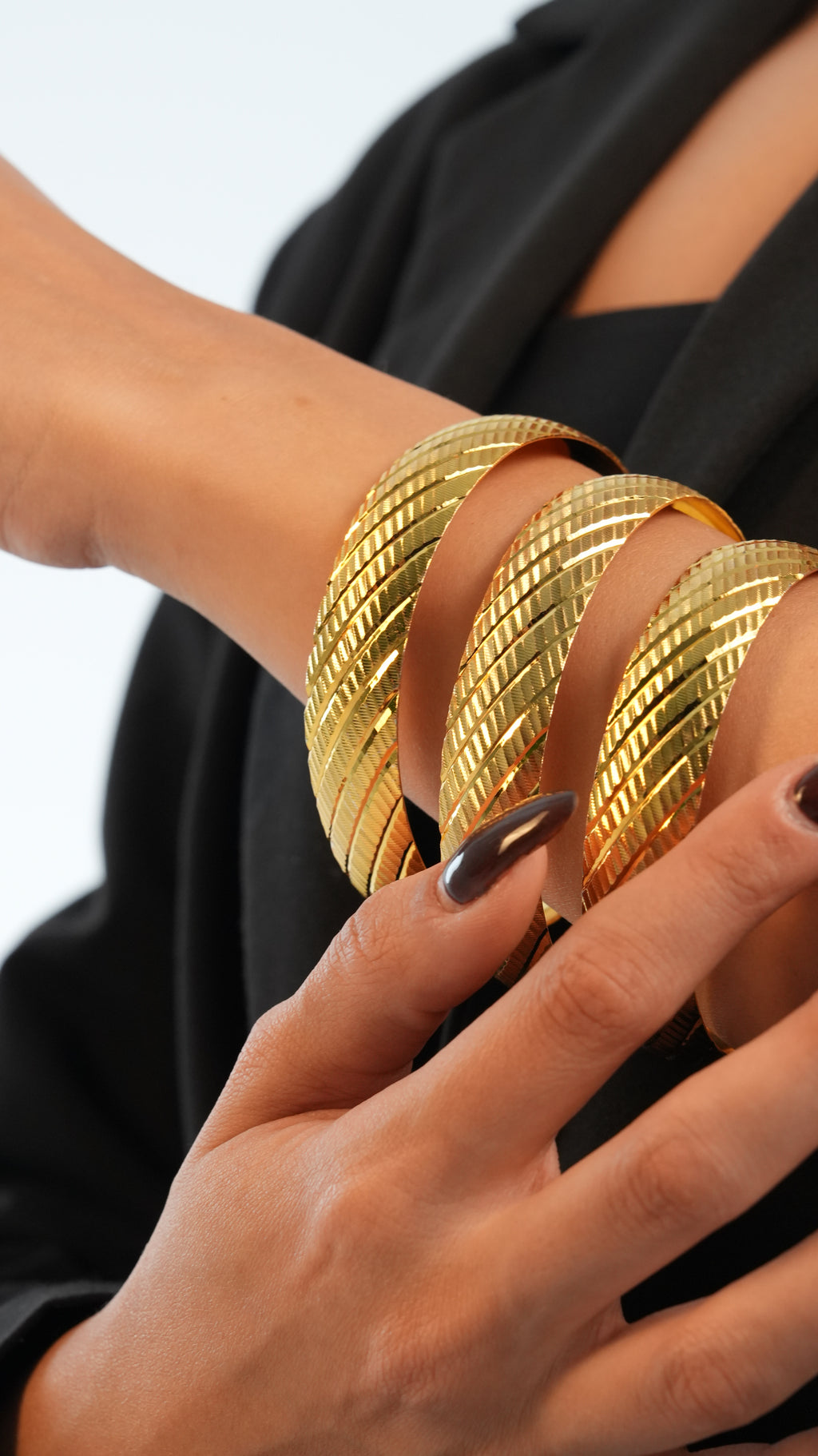 22 Ayar Altın Görünümlü Dalga Model Bilezik – 3'lü Set