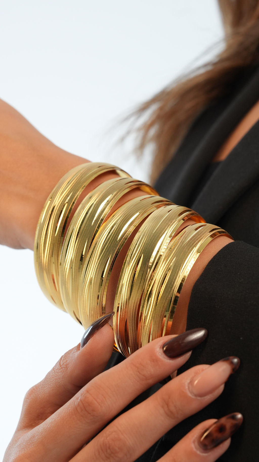 22 Ayar Altın Görünümlü Ağaç Kabuğu Bilezik