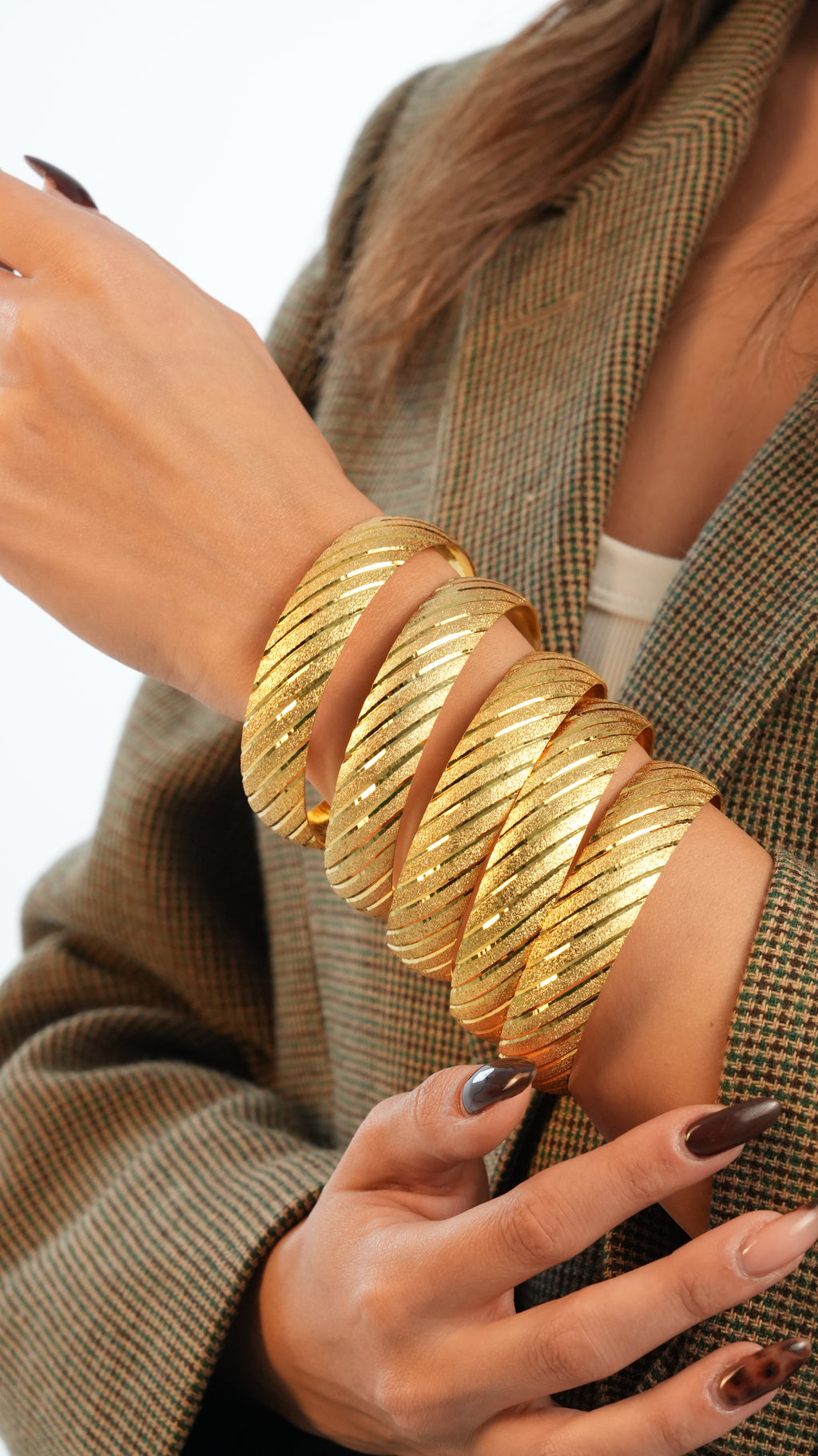 22 Ayar Altın Görünümlü Sarmal Model Bilezik – 3'lü Set